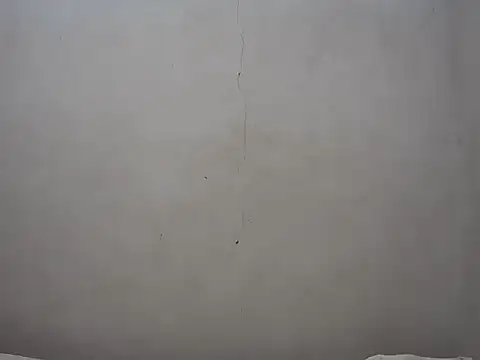 Snapshot of Aalexandrea chatting on 12-21-25, 04:14 Aalexandrea online show from 12-21-25, 04:14