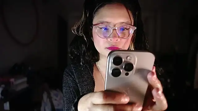 Hathorlove online show from 04-09-26, 02:44