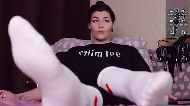 Snapshot of Luna_Blake chatting on 12-07-24, 09:00 Luna Blake online show from 12-07-24, 09:00