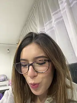 Snapshot of baby_sammyy chatting on 06-25-26, 05:12 baby sammyy online show from 06-25-26, 05:12