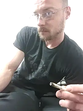 Snapshot of kgltintan chatting on 03-15-25, 11:39 kgltintan online show from 03-15-25, 11:39