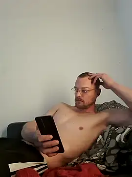 Snapshot of kgltintan chatting on 03-16-25, 05:47 kgltintan online show from 03-16-25, 05:47