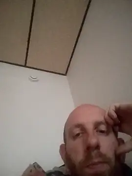 Snapshot of TaylorBlaze chatting on 07-18-26, 05:28 TaylorBlaze online show from 07-18-26, 05:28