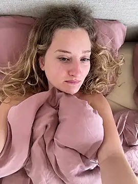 MileySummer online show from 03-24-26, 09:14