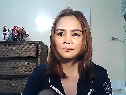 Kisses-13 online show from 09-18-25, 05:26