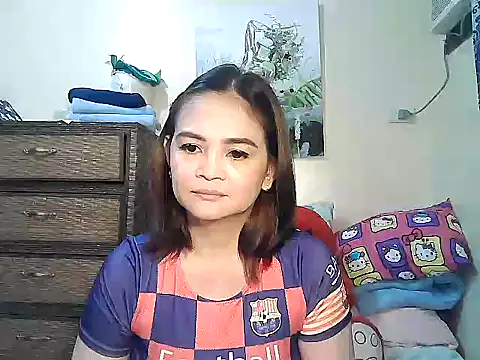 Snapshot of Kisses-13 chatting on 05-03-26, 12:22 Kisses-13 online show from 05-03-26, 12:22