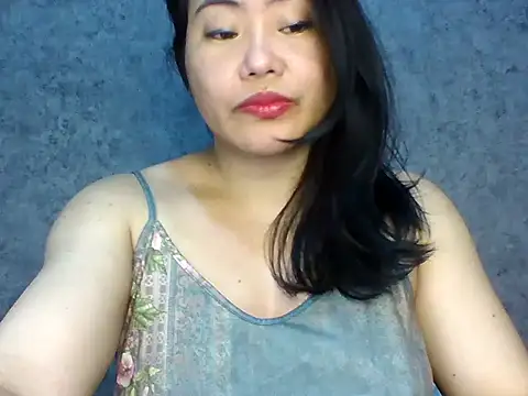 SexiestAries online show from 10-14-25, 01:45