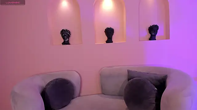 EveBensonX online show from 02-16-25, 12:43