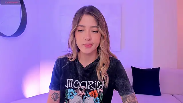 EveBensonX online show from 03-15-25, 12:34