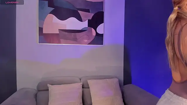 EveBensonX online show from 11-02-25, 05:59