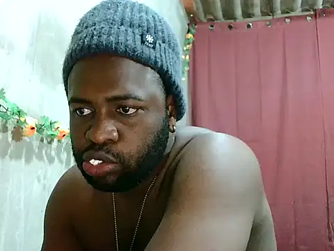 2ocmaxi online show from 12-22-25, 08:28