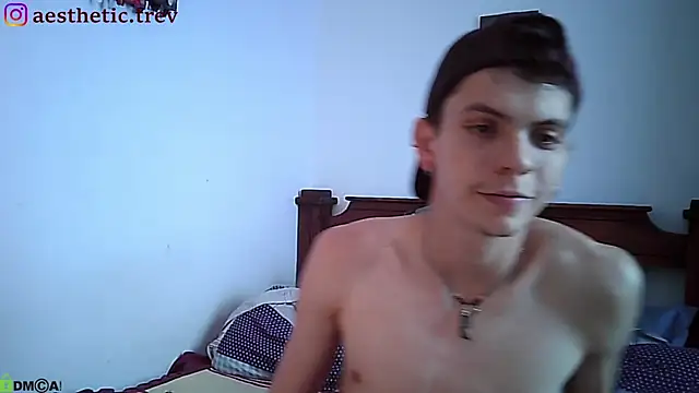 Snapshot of Twink_Temptation chatting on 01-11-25, 04:14 Twink Temptation online show from 01-11-25, 04:14