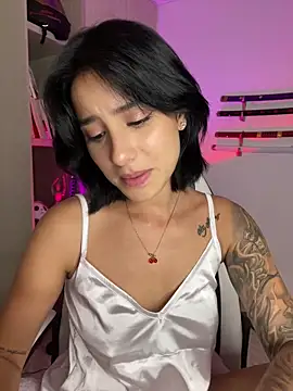 Ale Lewis online show from 12-27-24, 02:25