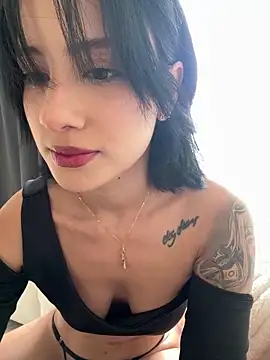 Ale Lewis online show from 01-04-25, 08:37