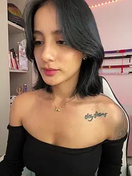 Ale Lewis online show from 03-06-25, 08:27