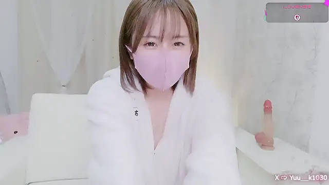 Yuu  k online show from 10-27-25, 03:05