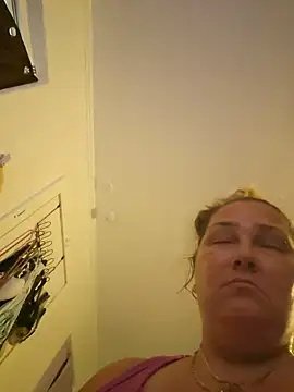 Snapshot of SexyNikki6969 chatting on 06-16-26, 10:40 SexyNikki6969 online show from 06-16-26, 10:40