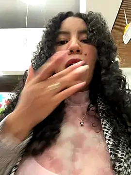 Snapshot of serena_willow chatting on 11-15-25, 02:53 serena willow online show from 11-15-25, 02:53