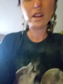 mossy kiss online show from 12-29-24, 05:22