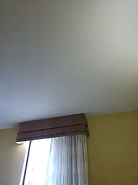 mossy kiss online show from 01-04-25, 04:32