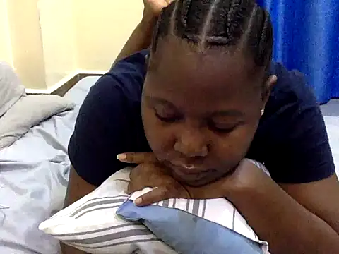 Snapshot of 10sexymelo69_ chatting on 07-01-26, 06:04 10sexymelo69 online show from 07-01-26, 06:04