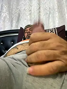 Cristian-Brayan online show from 12-03-25, 05:33