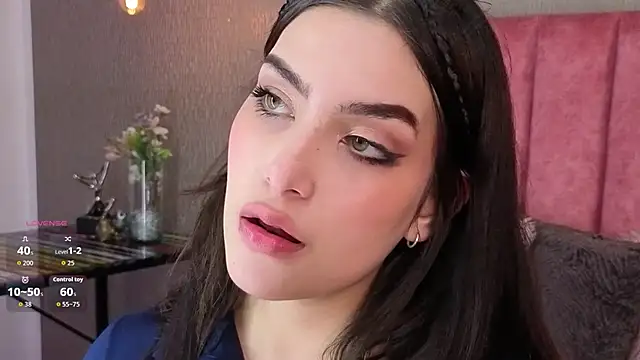 Alexa Thaylor  online show from 04-04-26, 05:43