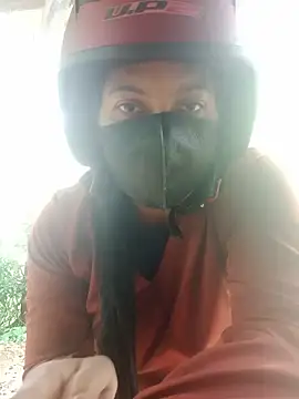Snapshot of sahansa chatting on 06-19-26, 10:19 sahansa online show from 06-19-26, 10:19