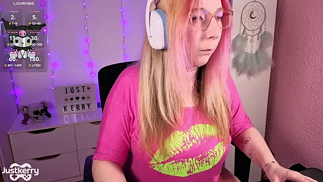 JustKerry online show from 11-11-25, 11:32