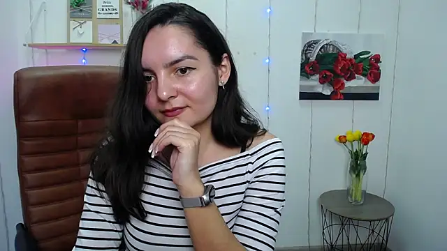 JasmineAsha online show from 03-19-25, 10:00