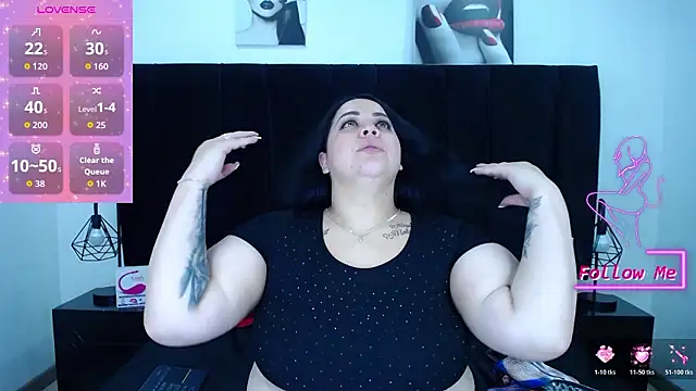 Snapshot of valentina_fox01 chatting on 02-22-26, 03:29 valentina fox01 online show from 02-22-26, 03:29