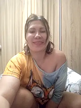 Snapshot of ROXOLANAA_SEXY chatting on 01-06-26, 06:00 ROXOLANAA SEXY online show from 01-06-26, 06:00