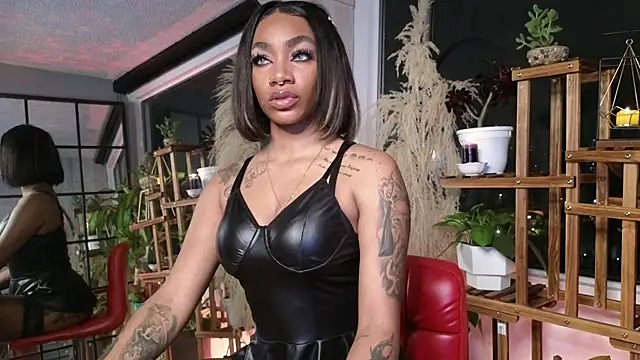 emely brandon online show from 12-06-24, 04:36