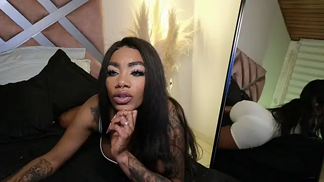 emely brandon online show from 01-25-25, 03:30