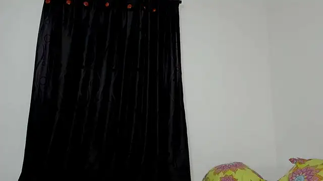 Snapshot of hot-baby_dirty chatting on 06-07-26, 02:05 hot-baby dirty online show from 06-07-26, 02:05
