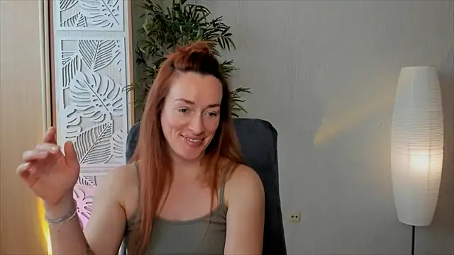 RebeccaMartinez online show from 04-07-26, 06:47