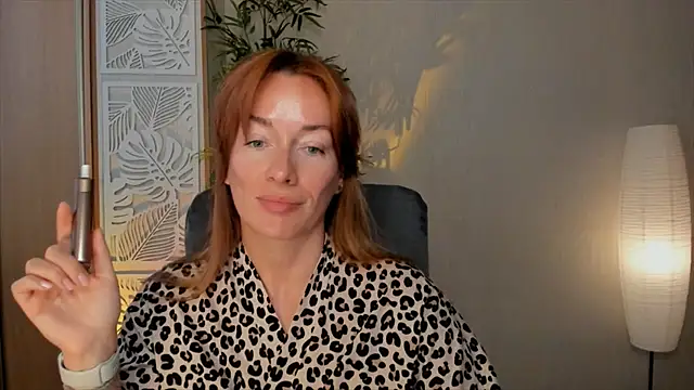 RebeccaMartinez online show from 06-29-26, 07:25