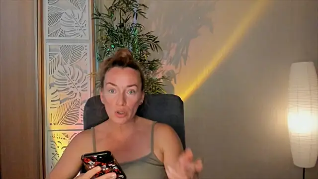 RebeccaMartinez online show from 07-14-26, 12:00