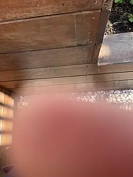 Snapshot of mattexhibe chatting on 03-01-25, 12:01 mattexhibe online show from 03-01-25, 12:01