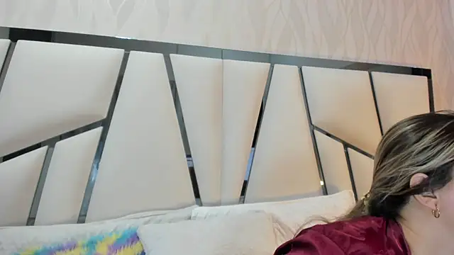 kimberly7  online show from 10-10-25, 11:42