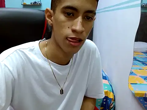 Angelstripboy online show from 12-04-24, 01:25