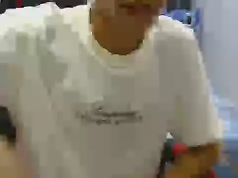 Snapshot of Angelstripboy chatting on 07-09-26, 10:47 Angelstripboy online show from 07-09-26, 10:47
