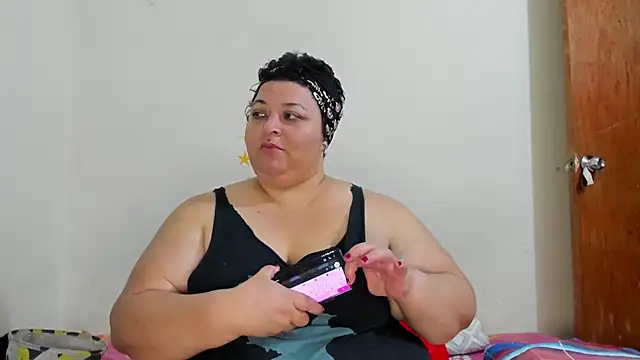 Snapshot of MANDY_GIRL_BBW chatting on 01-18-25, 08:10 MANDY GIRL BBW online show from 01-18-25, 08:10