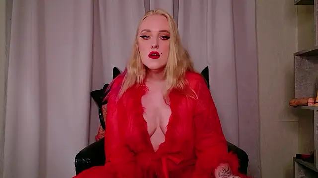 Snapshot of Frau__Lilith chatting on 03-28-26, 07:13 Frau Lilith online show from 03-28-26, 07:13