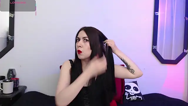 Amy Aloqua online show from 10-25-25, 03:07