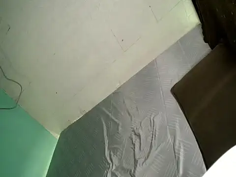 katie white online show from 09-17-25, 05:53