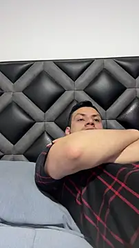 Snapshot of Rick_Diesel_ chatting on 03-07-26, 05:54 Rick Diesel online show from 03-07-26, 05:54