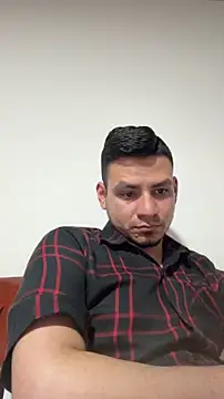 Snapshot of Rick_Diesel_ chatting on 03-08-26, 04:44 Rick Diesel online show from 03-08-26, 04:44