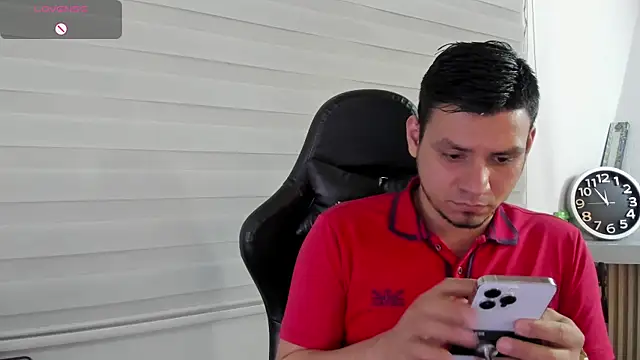 Snapshot of Rick_Diesel_ chatting on 03-25-26, 04:51 Rick Diesel online show from 03-25-26, 04:51