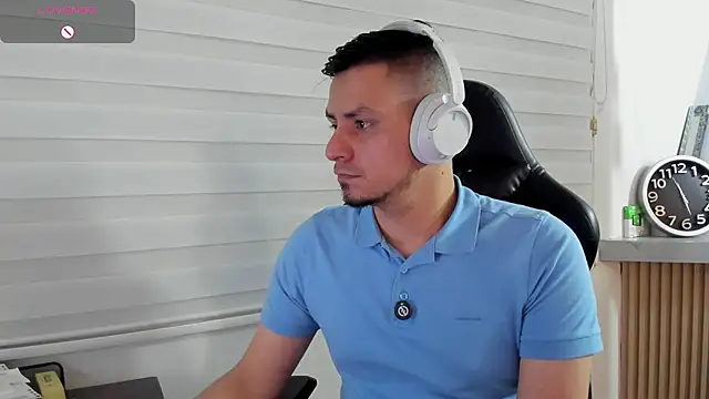 Snapshot of Rick_Diesel_ chatting on 03-31-26, 04:24 Rick Diesel online show from 03-31-26, 04:24